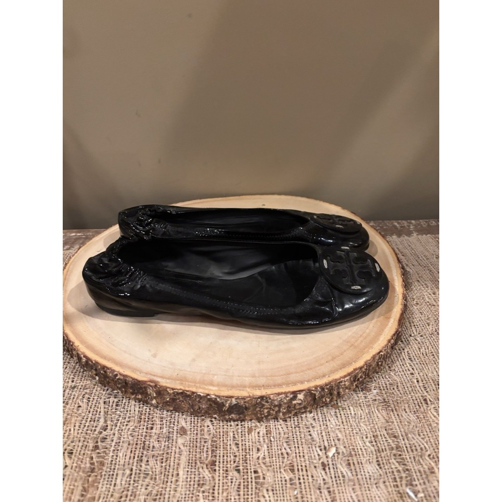 TORY‎ BURCH Logo Black Patent Leather Flat Size: 71/2 M - Picture 3 of 8